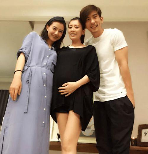 贾静雯娱乐圈好友,揭秘明星圈层深厚友谊