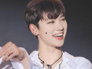 奶牛家张驰背景资料